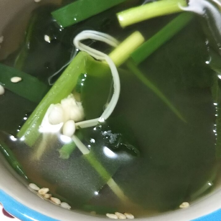 ワカメとえのきの中華スープ
